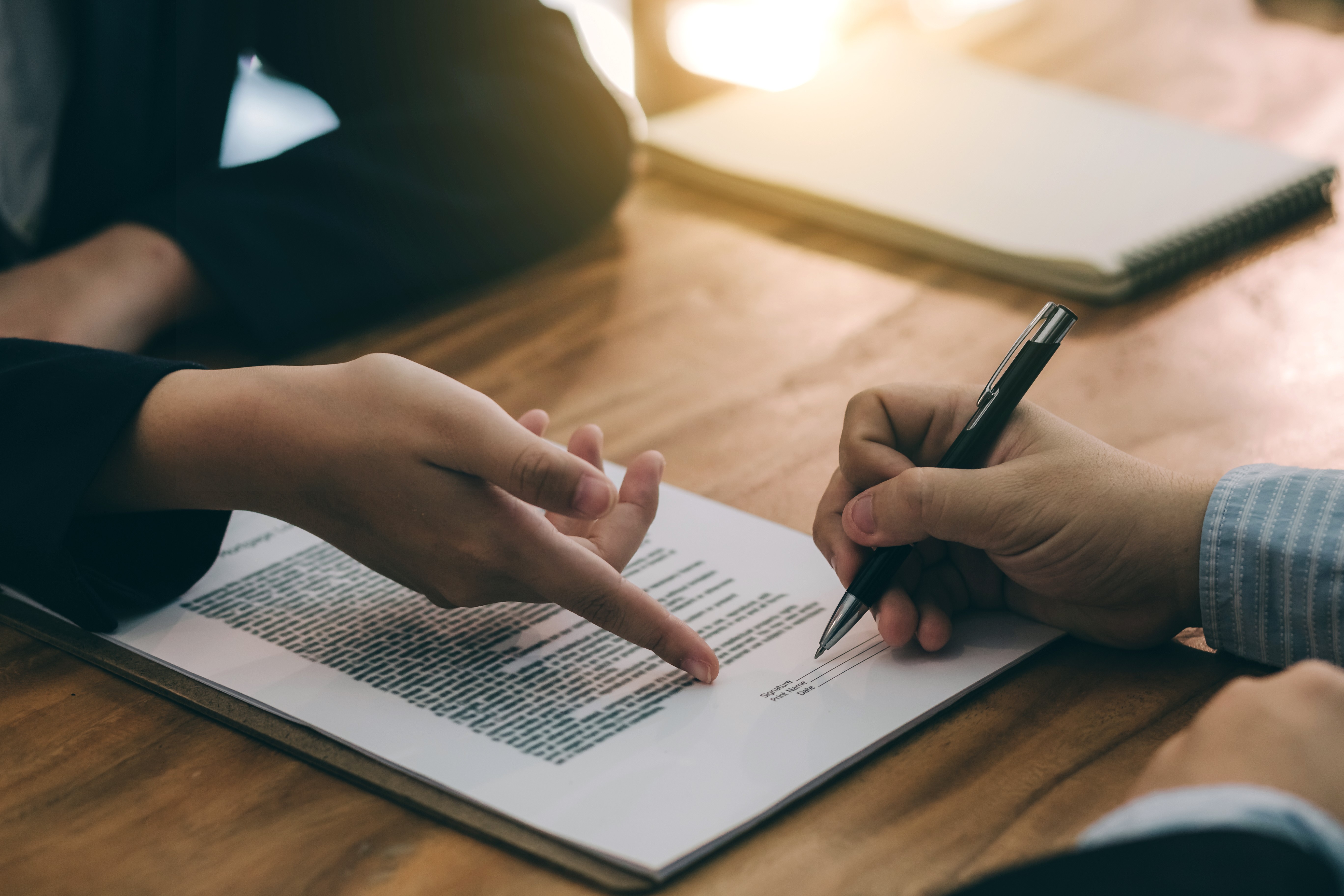 Salari Refuse De Signer Son Contrat Cdi